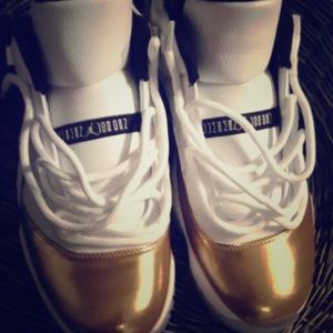 Jordan 11’s-(Gold medals)